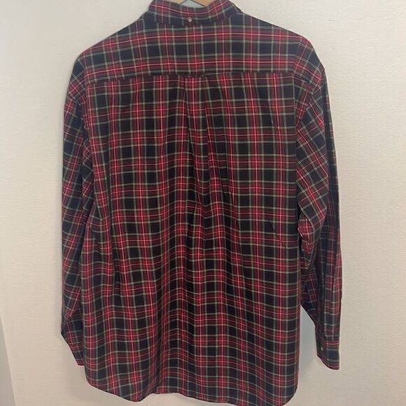 Classic Nordstrom Blended Poplin plaid button down shirt.  Size XL. - Picture 2 of 4